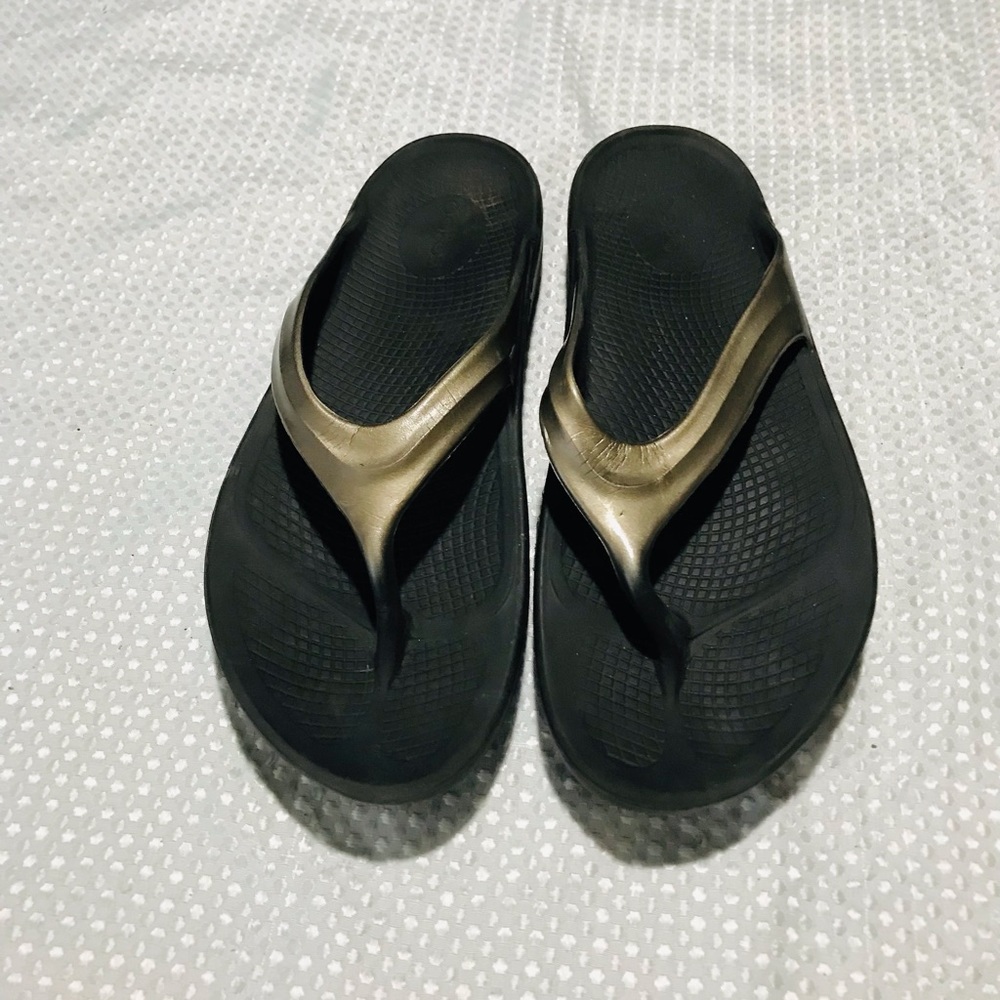 OOFOS‎ sandals - Picture 3 of 7